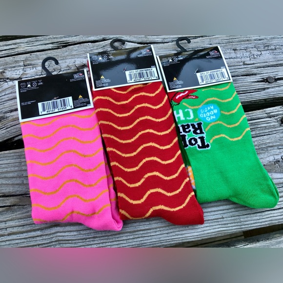 NEW 3 Mens TOP RAMEN Shrimp Beef Chili Novelty Food Snacks Soup Socks Guy Gift - Picture 5 of 5
